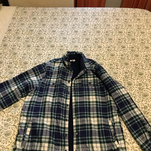 LL Bean Sherpa lined flannel button up. Ultra cozy. Large - Picture 1 of 2